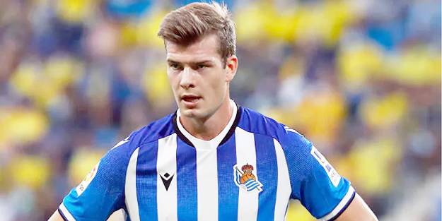 Yeniden Türkiye'ye mi dönüyor?