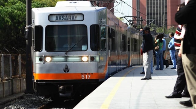 Yenikapı metro seferler yeniden başladı