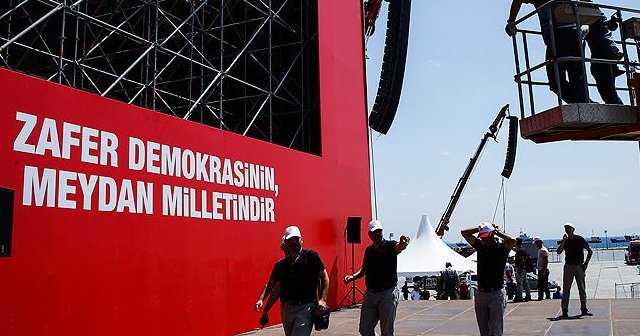 Yenikapı mitingi için son hazırlıklar tamamlanıyor