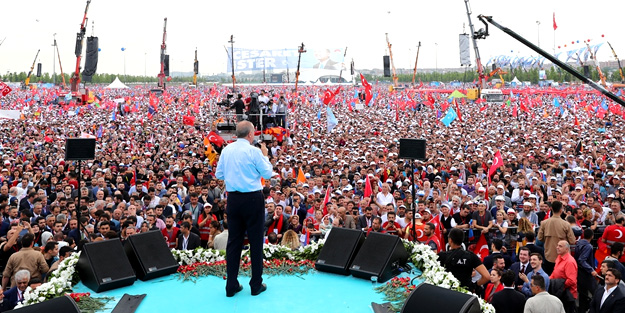 Yenikapı mitingine kaç kişi katıldı? İşte görüntüler