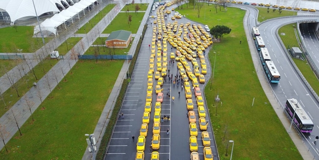 Yenikapı'da hareketli anlar! Taksiciler akın etti