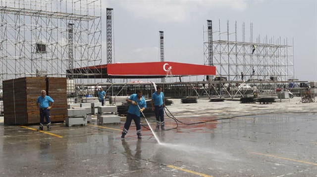 Yenikapı'daki mitinge 3 milyonu aşkın katılımcı bekleniyor