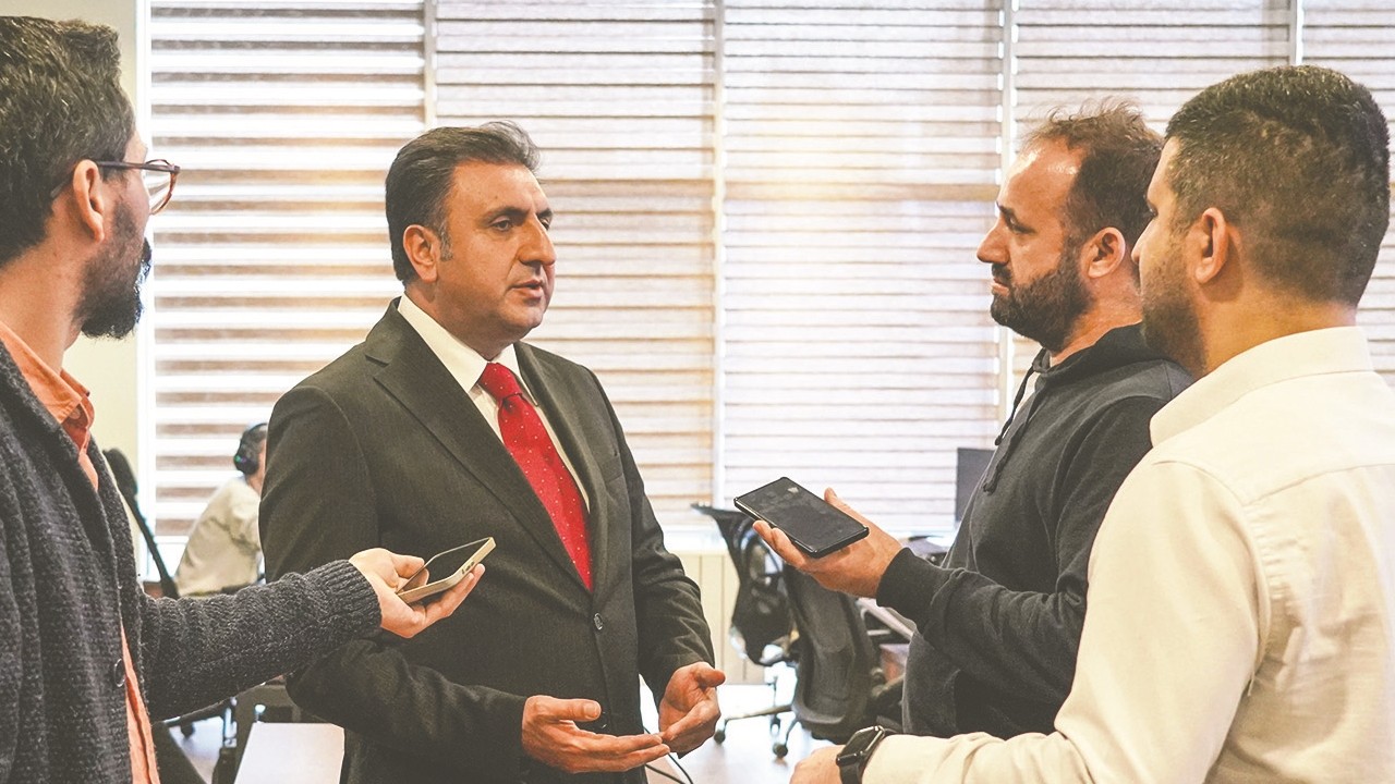 Yentür'den Akit'e nezaket ziyareti! İbadet ruhuyla hareket ediyoruz