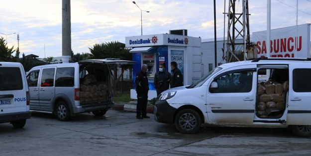 Yer: Adana... Durdurulan araçlardan çıkanlar pes dedirtti