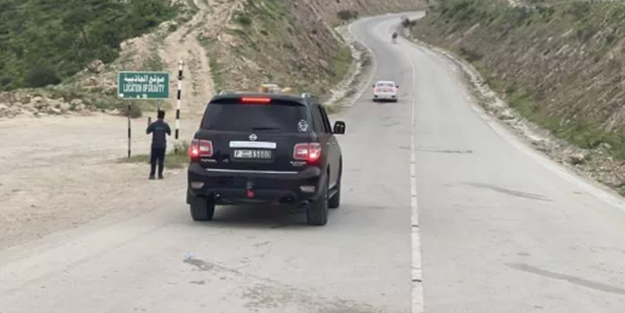Yer çekimi olmayan yol! Turistler akın ediyor