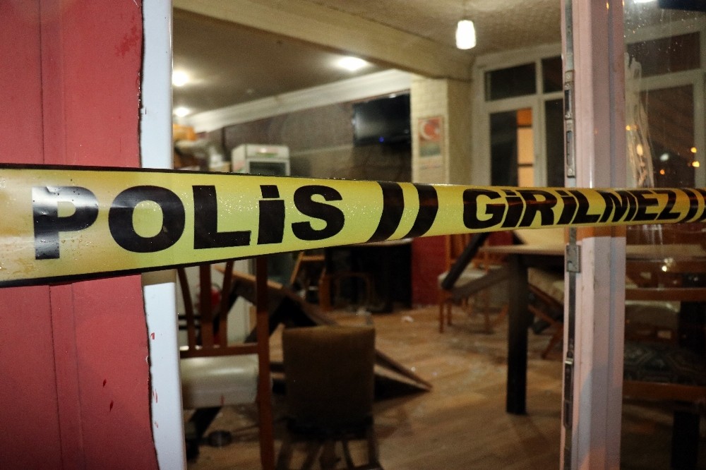 Yer sahibi ile işletme sahibi arasında çıkan kavgada kan aktı: 2 yaralı 