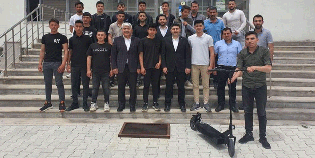 Yer: Sivas! Lise öğrencileri elektrikli scooter üretti