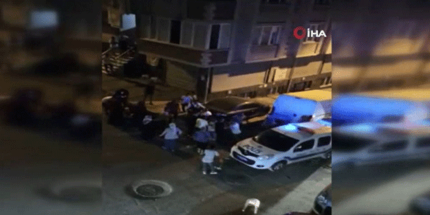 Yer: Sultangazi! Sokakta terör estirdikleri yetmedi, polise saldırdılar