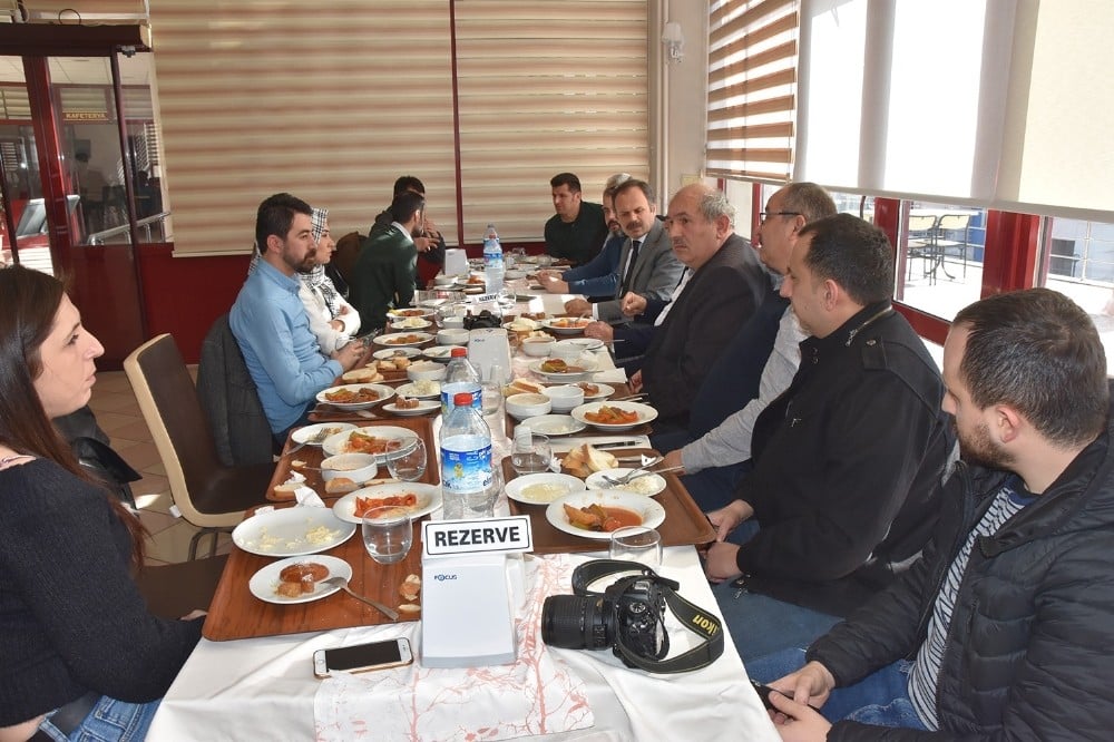 Yerel basının sorunlarını Sinop’ta masaya yatırıldı 