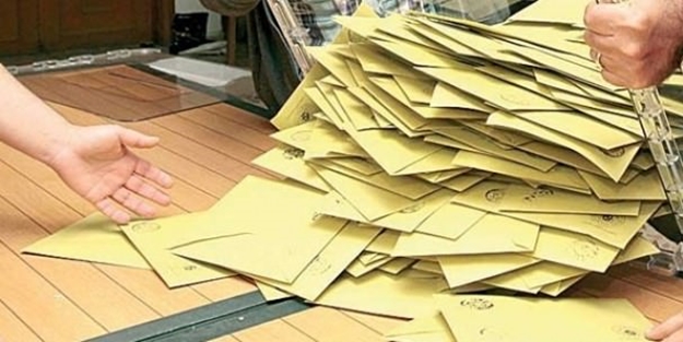 Yerel seçimlere katılacak parti sayısı belli oldu