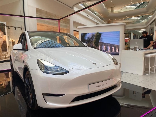 Tesla’dan Türkiye’de bir ilk