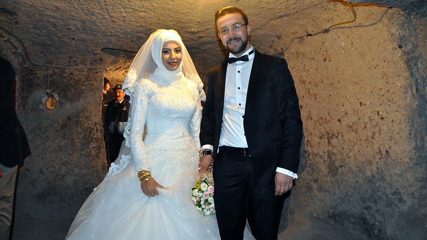 Yerin 120 metre altında nikâh