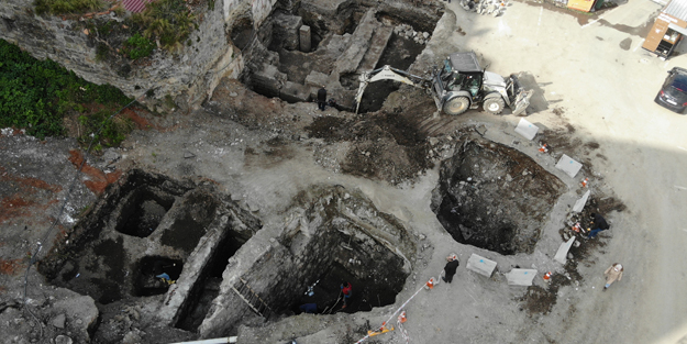 Yerin 4 metre altında çıktı, Roma dönenime ait olduğu belirlendi!