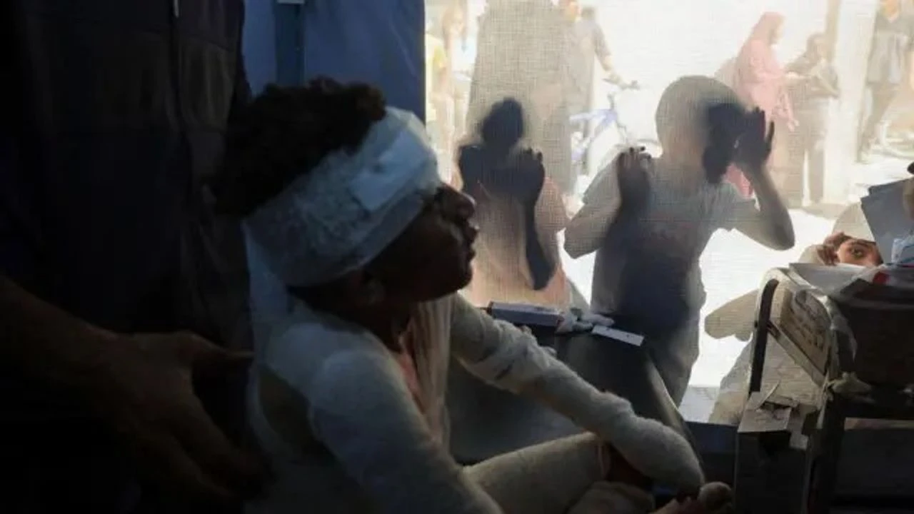 Yerinden ettikleri yetmiyor sığındıkları çadırlara saldırıyorlar!