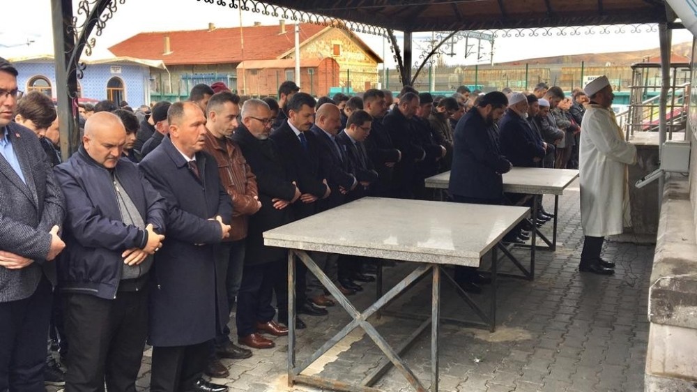 Yerköy, İdlib şehitleri için tek yürek oldu 
