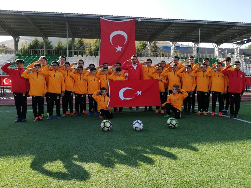 Yerköyspor karantina günlerinde boş durmuyor 