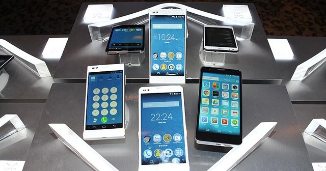 Yerli akıllı telefonda satış başladı