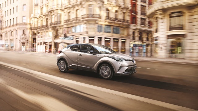 Yerli C-HR kapış kapış