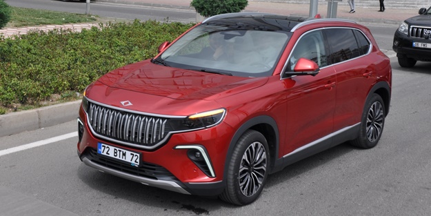 Yerli otomobil TOGG Batman'da görücüye çıktı