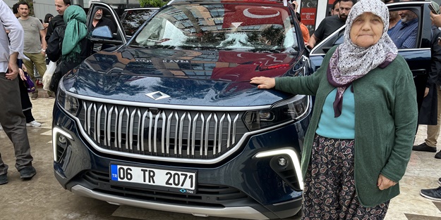 Yerli otomobil TOGG Kumluca'da tanıtıldı