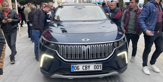 Yerli otomobil TOGG Yozgat'ta görücüye çıktı