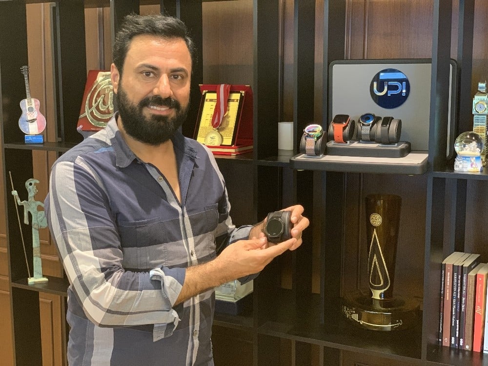 Yerli tasarım dijital saatler dünyanın kolunda 