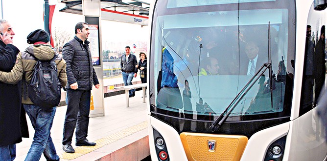 Yerli tramvaylar hizmete girdi