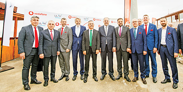 Yerli ve milli baz istasyonu ulak 1000 noktada konumlandı! Aktifleştirmede Vodafone birinciliği kaptı