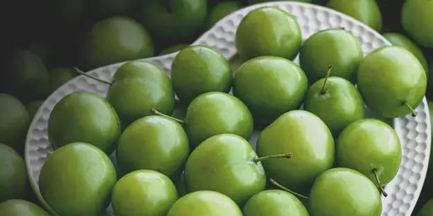 Yeşil erik, adını duyan markete koşuyor!