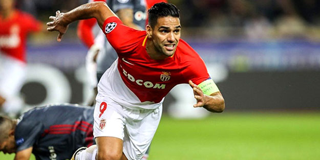 Yeşil ışığı yaktı! Falcao Galatasaray sorusuna cevap verdi