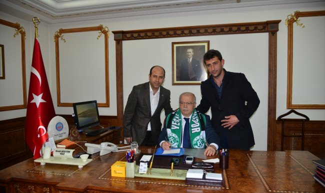 Yeşil Kırşehirspor yöneticileri Vali Şentürk'ü ziyaret etti