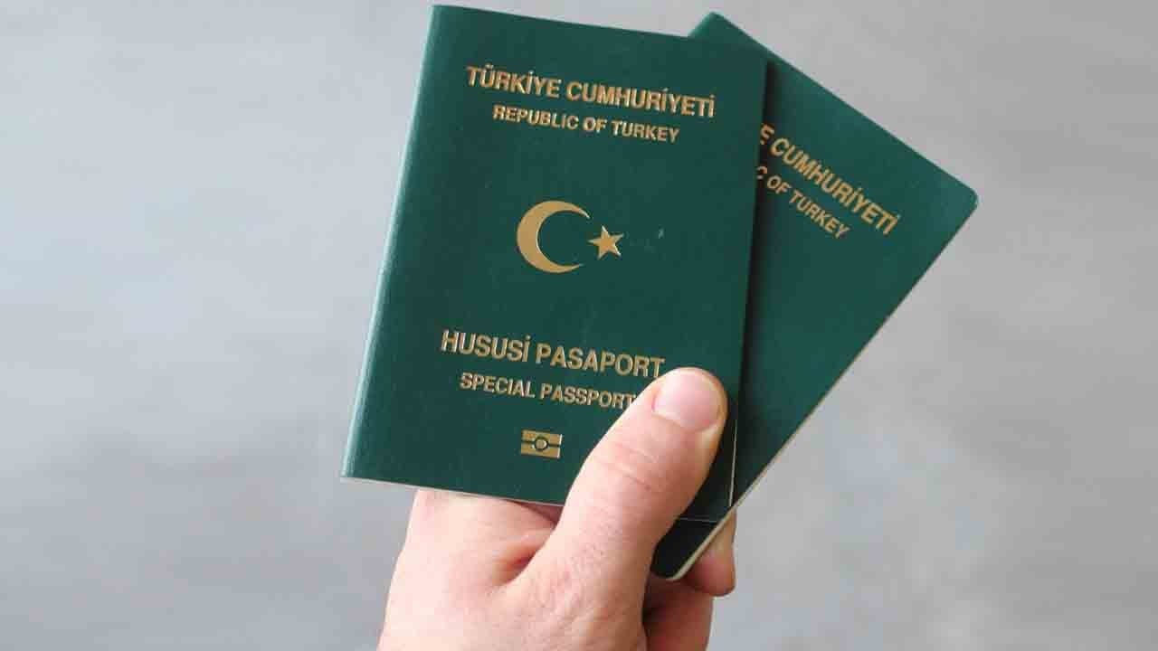 Yeşil pasaport müjdesi: Kritik personele kolaylık
