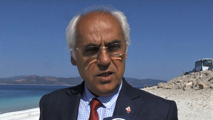 Yeşilova Belediye Başkanı ve eşi silahlı saldırıda yaralandı