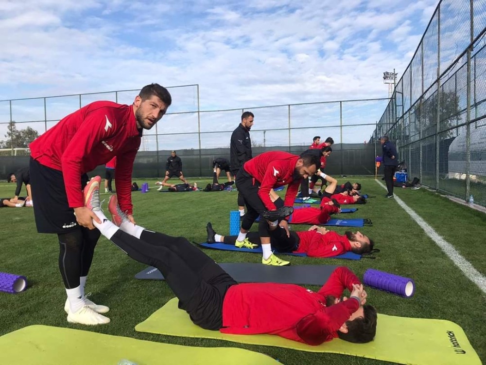 Yeşilyurt Belediyespor Yunus Emre Eserdi ile yeniden anlaştı 
