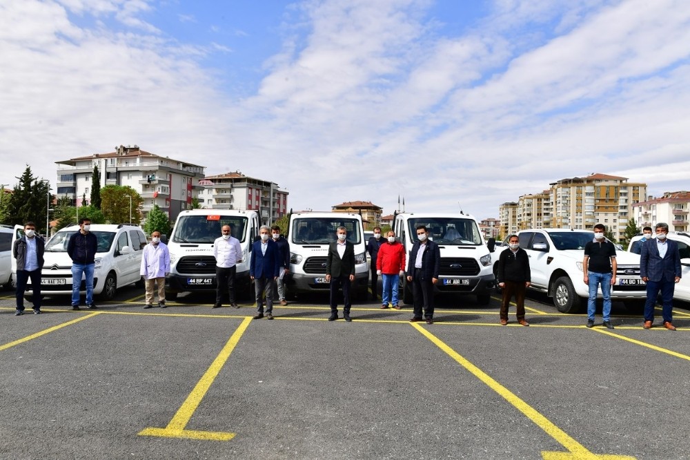Yeşilyurt’ta yardım kolileri ihtiyaç sahiplerine ulaştırıldı 