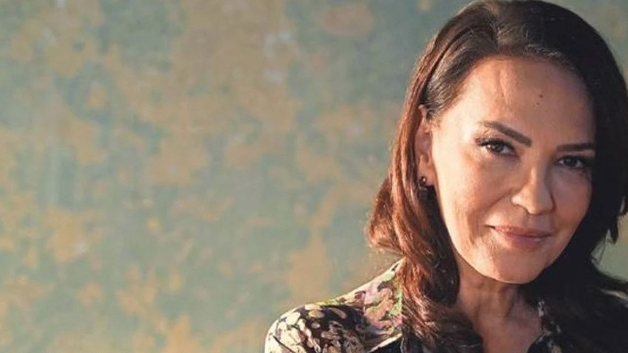  Yeşim Salkım'dan büyük küstahlık: Tesettürlü kadınlar ve muhafazakâr erkekler 'öcü’