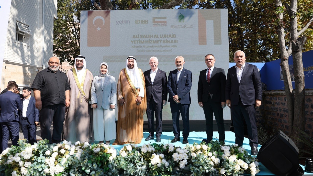Yetim Vakfı'nın yeni genel merkez binası törenle açıldı