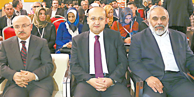 Yetimlerin hamisiyiz