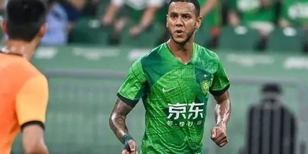 Yetkili isim duyurdu! Süper Lig'e ağlayarak veda etmişti ama, şimdi geri dönüyor?