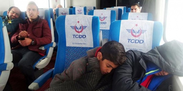 YHT arızalandı, mahsur kaldılar