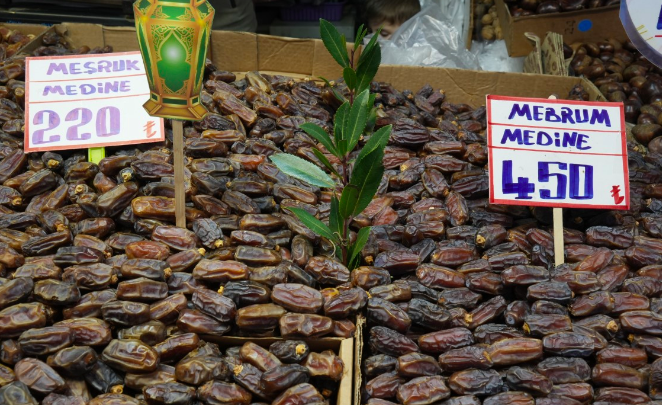 Yıkanmış hurmalara dikkat!