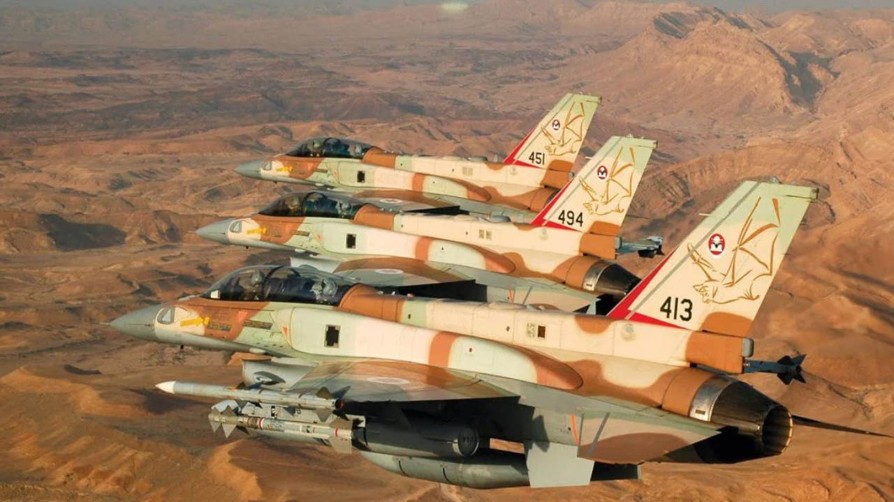 Yıkım filosu havalandı: Suriye-Lübnan sınırına bomba yağdırıyor