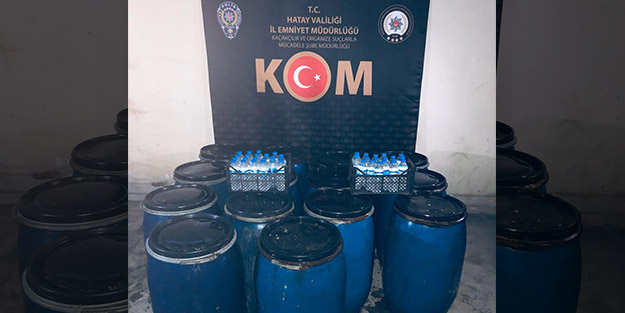 Yılbaşı öncesi yüzlerce litre kaçak içki ele geçirildi