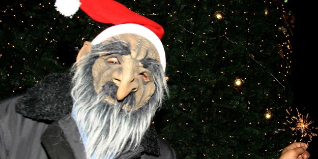 Yılbaşı tatil olmaktan çıkarılsın, Kadir Gecesi tatil olsun!