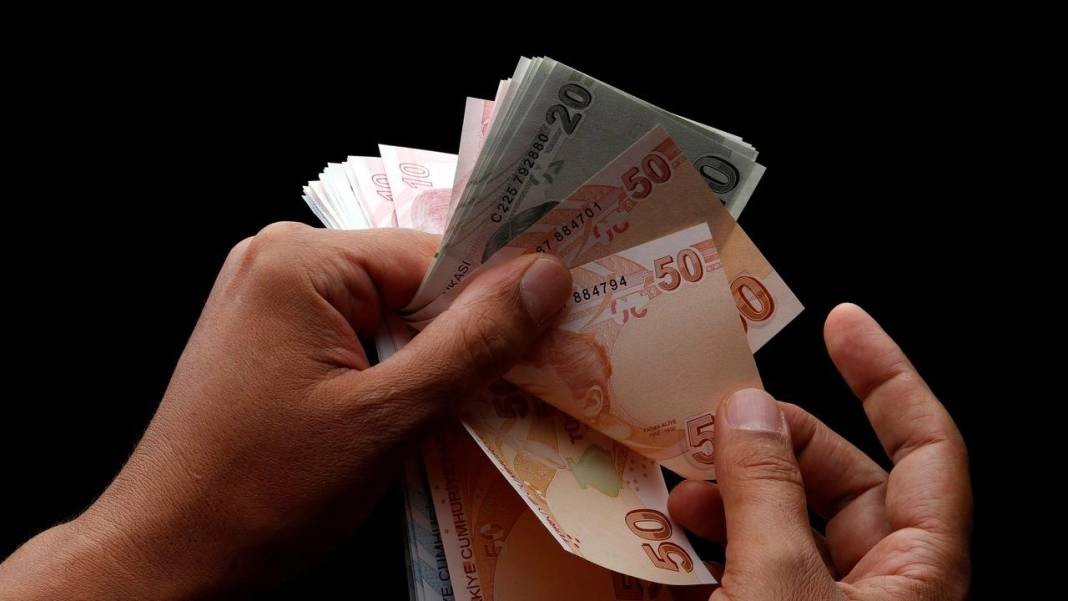 Yılda bir kez yapılacağı açıklanmıştı! Ancak asgari ücrette zam hesapları ortaya çıktı! İşte zammın tarihi ve oranı