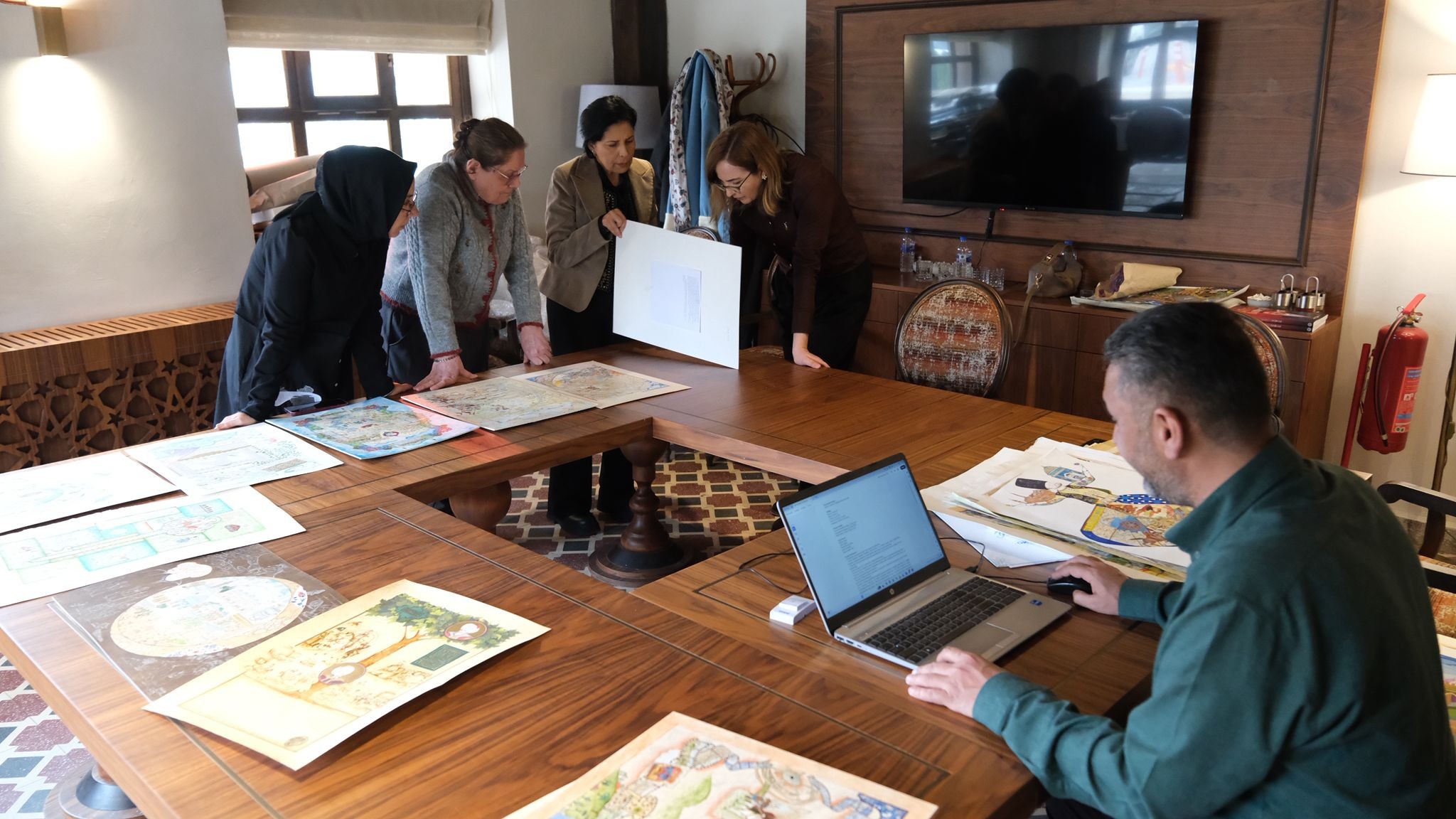 Yıldırım Belediyesi'nin Bursa'nın fethinin 700. yılı dolayısıyla düzenlediği minyatür yarışmasının kazananları belli oldu