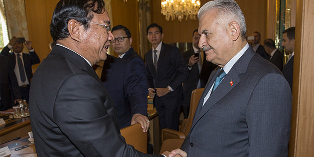 Yıldırım Kamboçyalı Bakan'ı kabul etti
