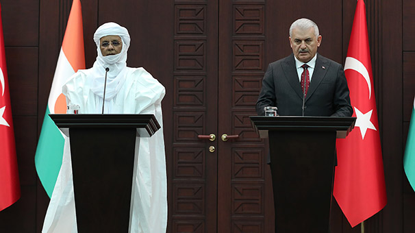 Yıldırım, Nijer Başbakanı Rafini ile görüşecek