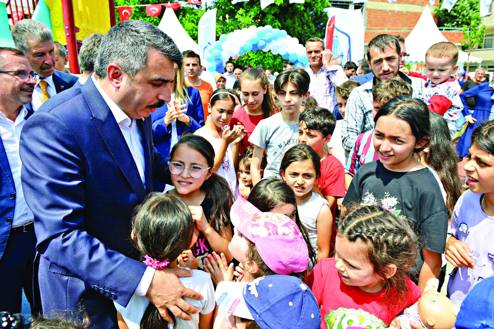 Yıldırım’da hizmet aşkı sürüyor