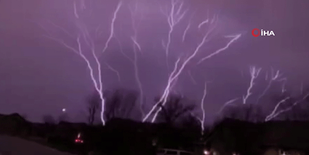 Yıldırımın böylesi! Tersten çaktı